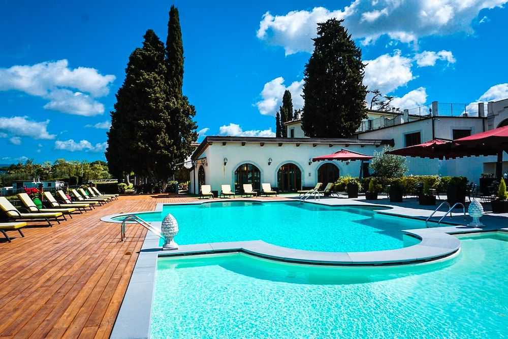 Photo Gallery La Piscina - Pool & Lunch @ Terrazza Villa Tolomei