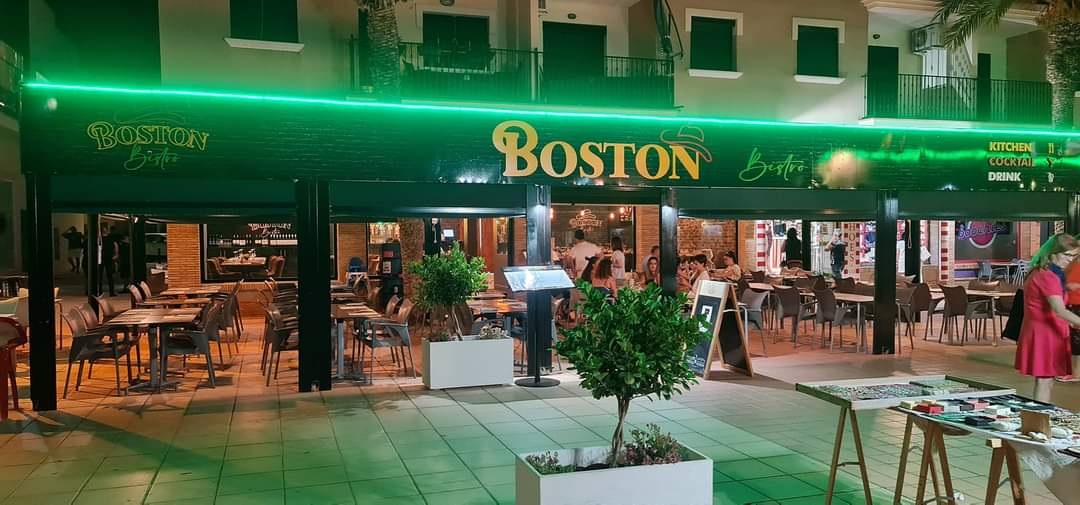 Photo Gallery Boston bistro