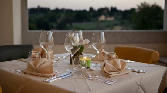 Photo Gallery Il Conventino a Marignolle Restaurant - Villa Tolomei